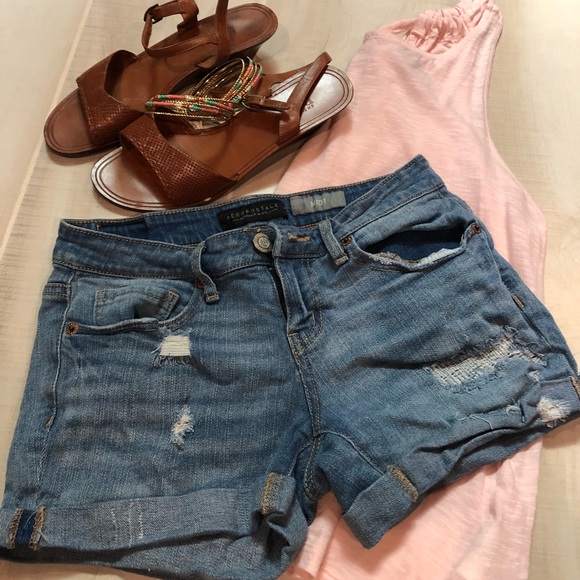 Aeropostale Midi Shorts size 0 - Picture 2 of 5